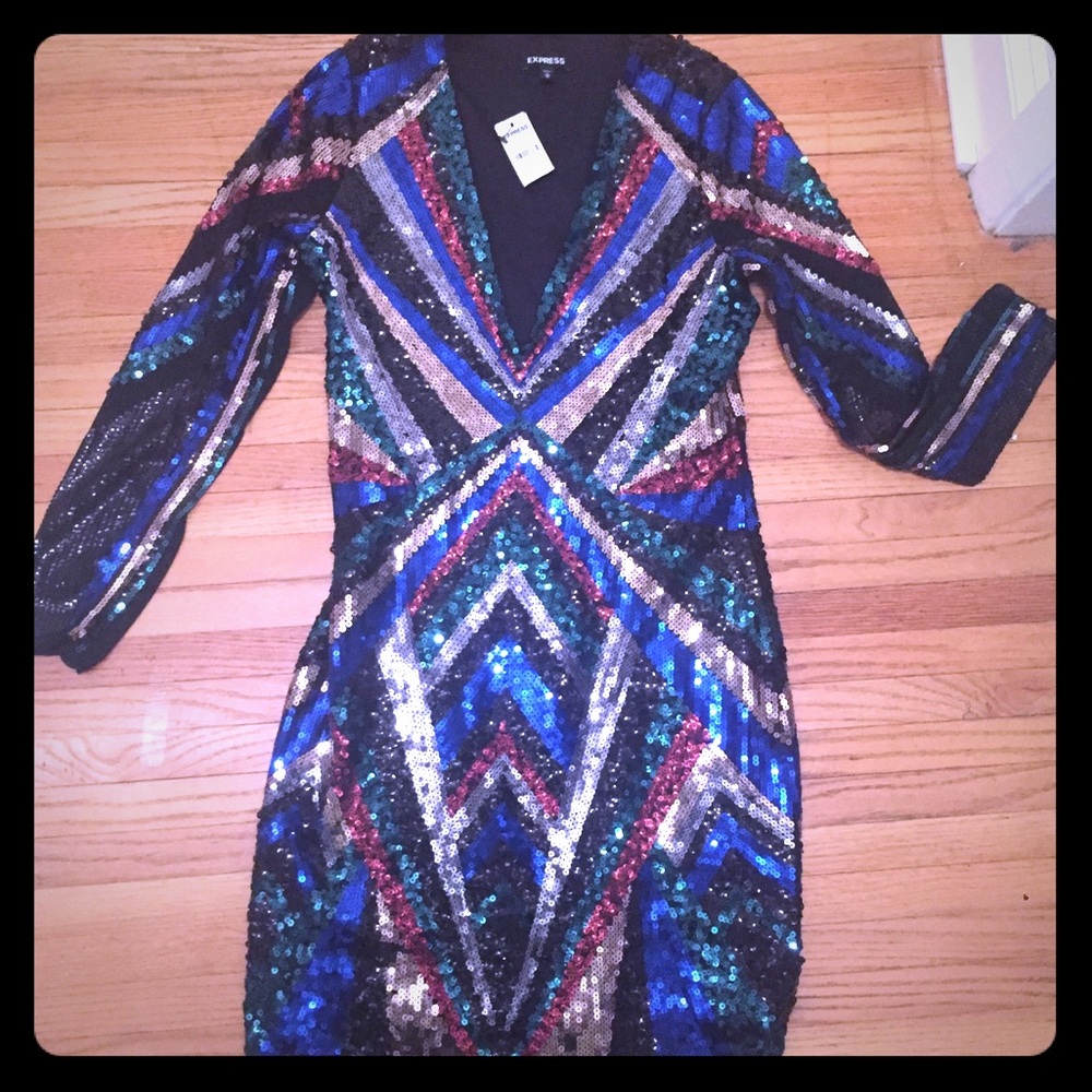 Beautiful sequins holiday occasion dress